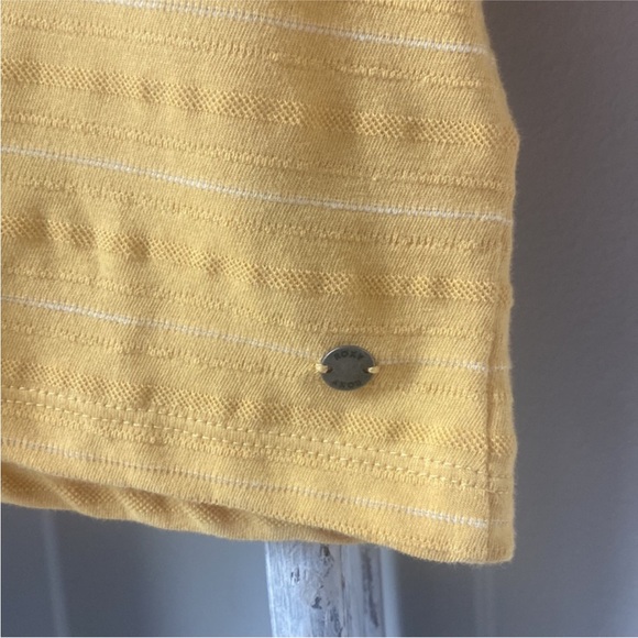 Roxy Uncomplicated Mind Button Up Top - Picture 5 of 5